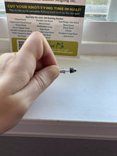 Load image into Gallery viewer, 2x Knot Kneedle® Lite - The Knot Kneedle